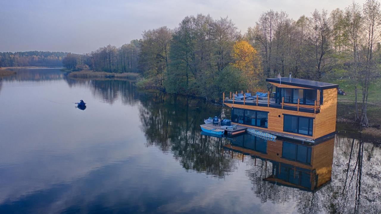 Dom Na Wodzie Nad Jeziorem Krzywe Piecki (Warmian-Masurian) Exterior foto